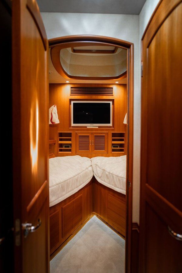 2014-fleming-yachts-65-3-28ae21