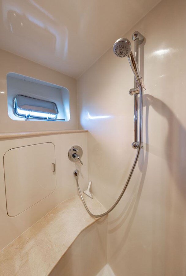 2014-fleming-yachts-65-3-28ae21