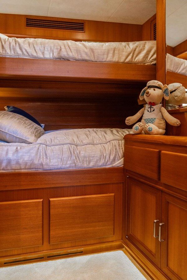 2014-fleming-yachts-65-3-28ae21