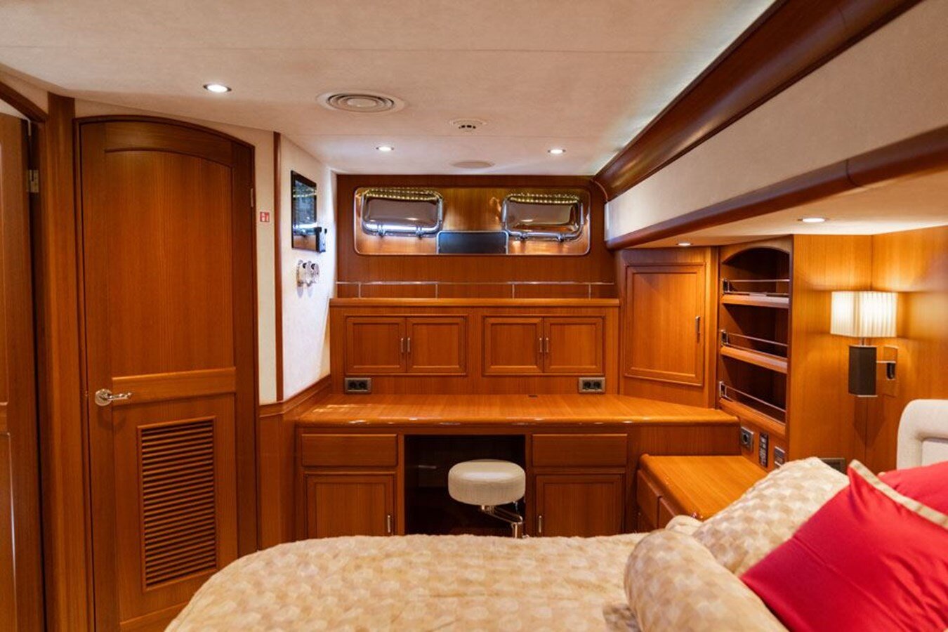 2014-fleming-yachts-65-3-28ae21