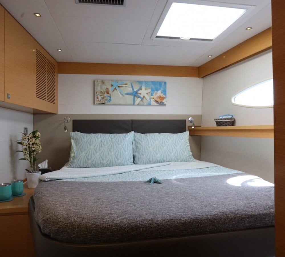 2014 FOUNTAINE PAJOT 67' 1