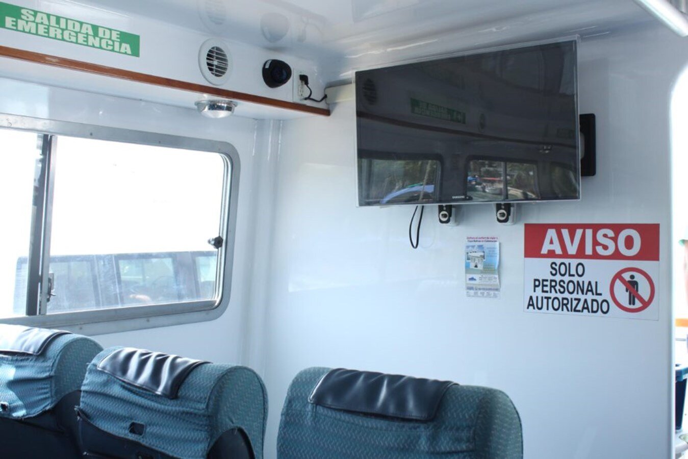 2014-gold-coast-custom-yachts-70-5073e4