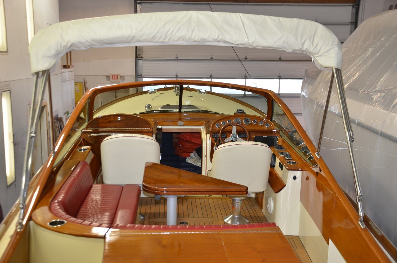 2014-hinckley-31-9-5a80ba