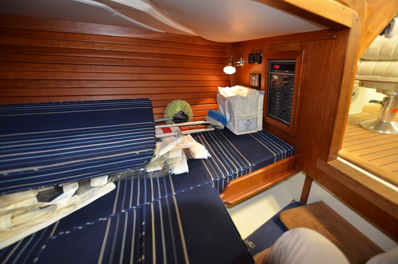 2014-hinckley-31-9-5a80ba