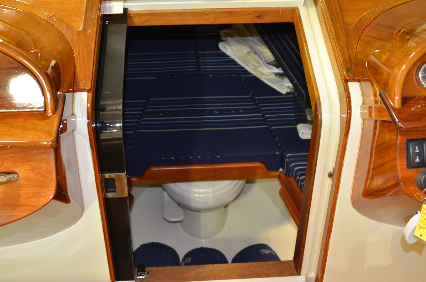 2014-hinckley-31-9-5a80ba