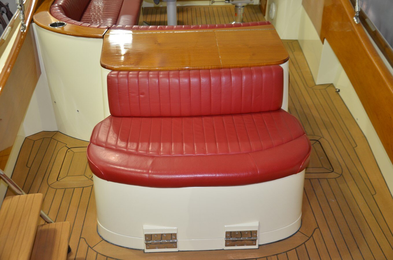 2014-hinckley-31-9-5a80ba