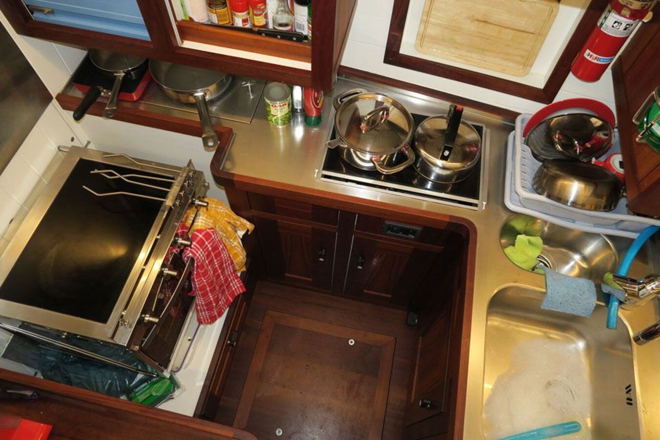 2014-km-yacht-builders-68-11-8be0e0