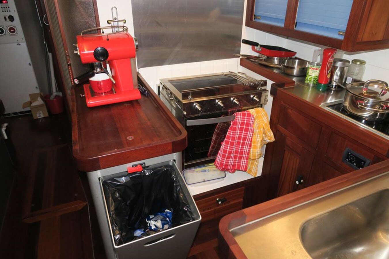 2014-km-yacht-builders-68-11-8be0e0