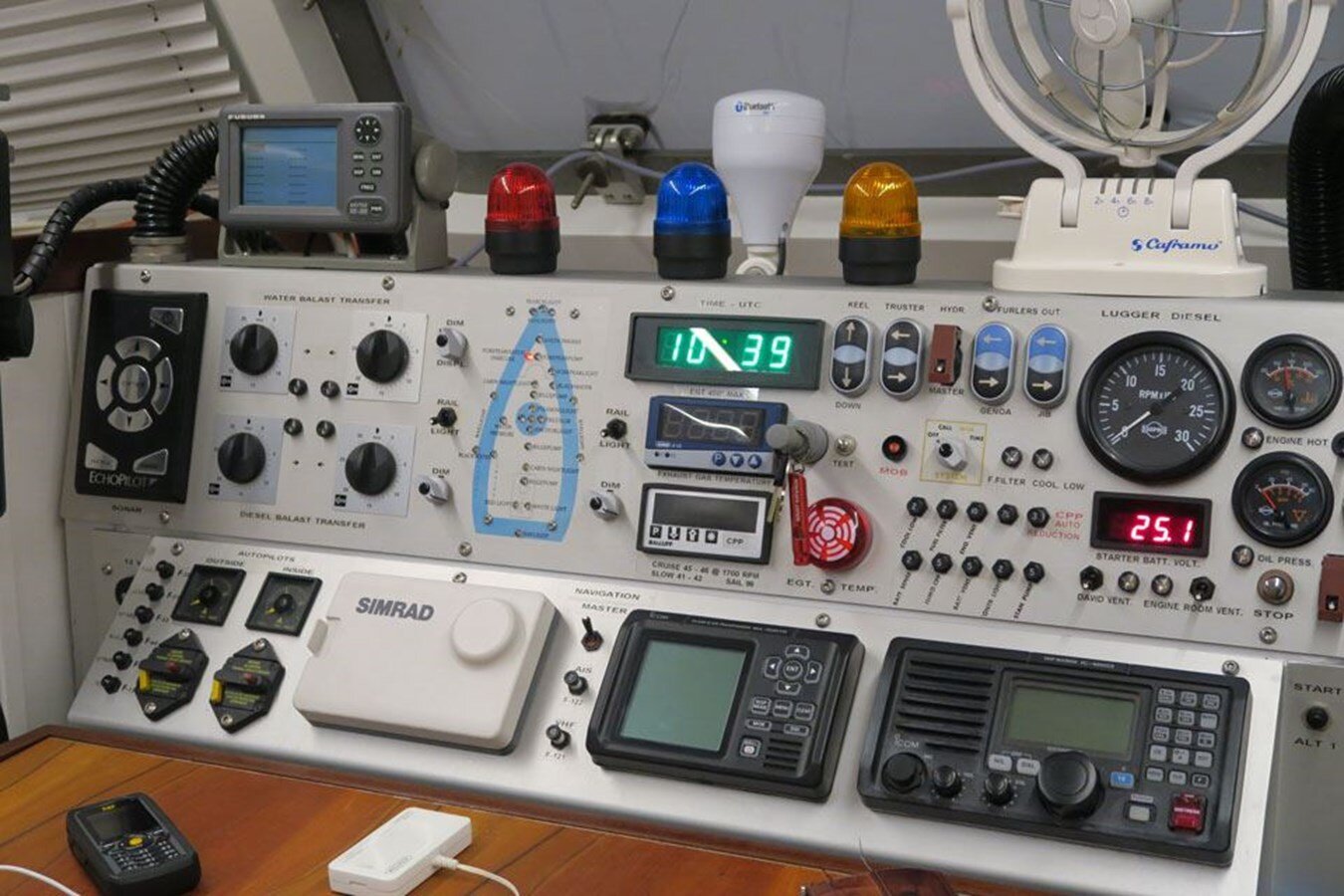 2014-km-yacht-builders-68-11-8be0e0