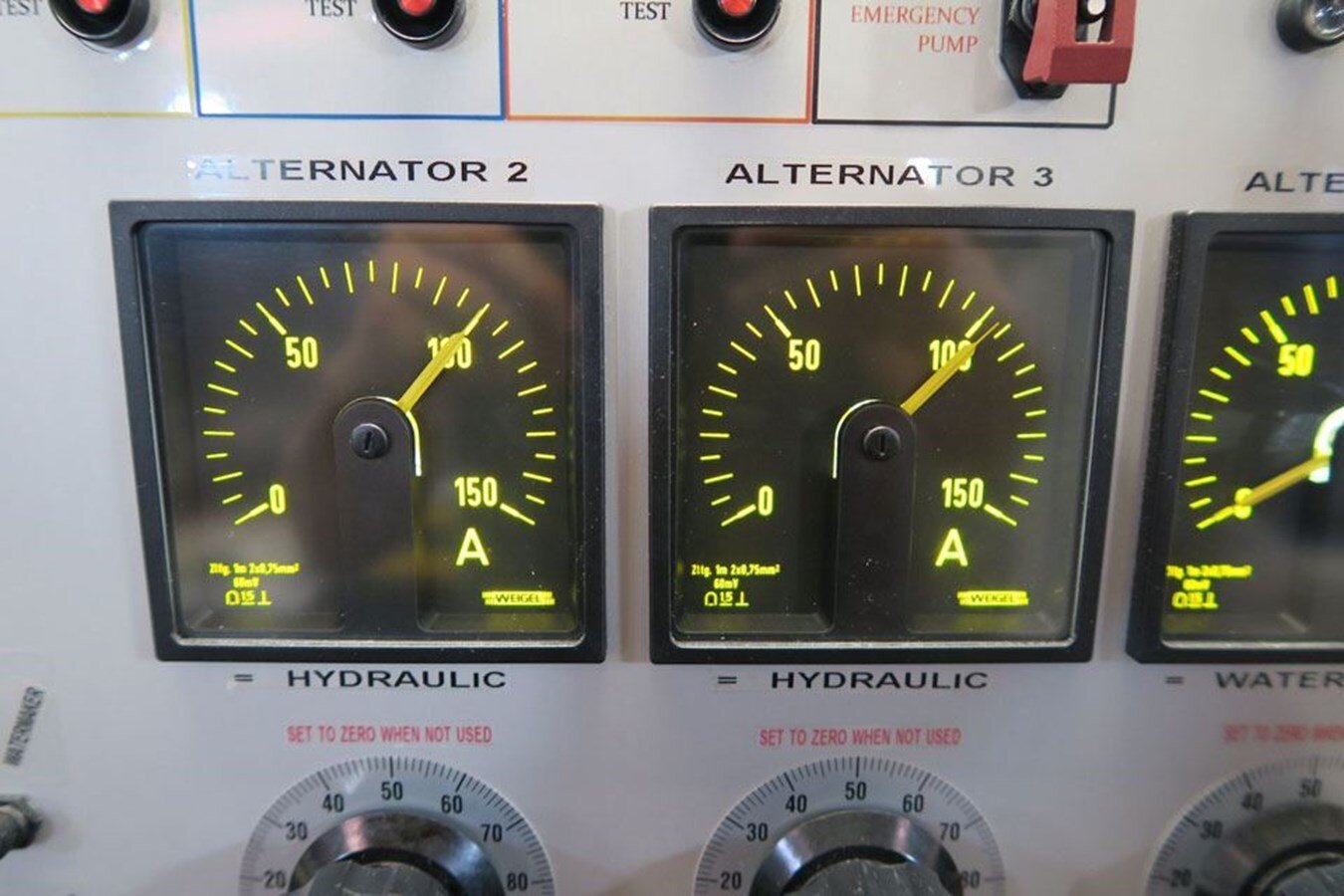 2014-km-yacht-builders-68-11-8be0e0