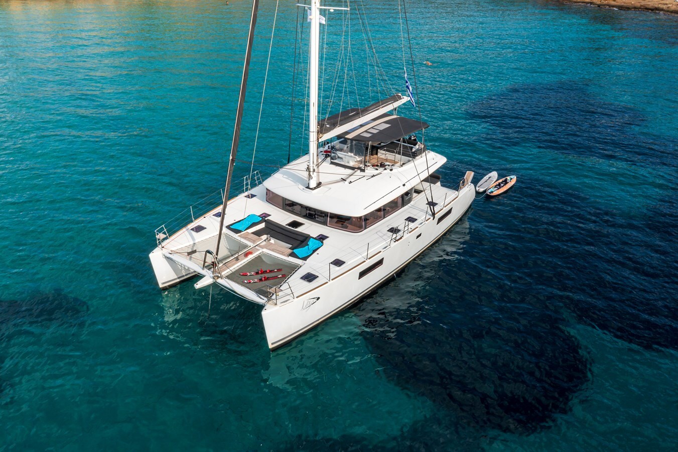 2014-lagoon-56-1-c7def7