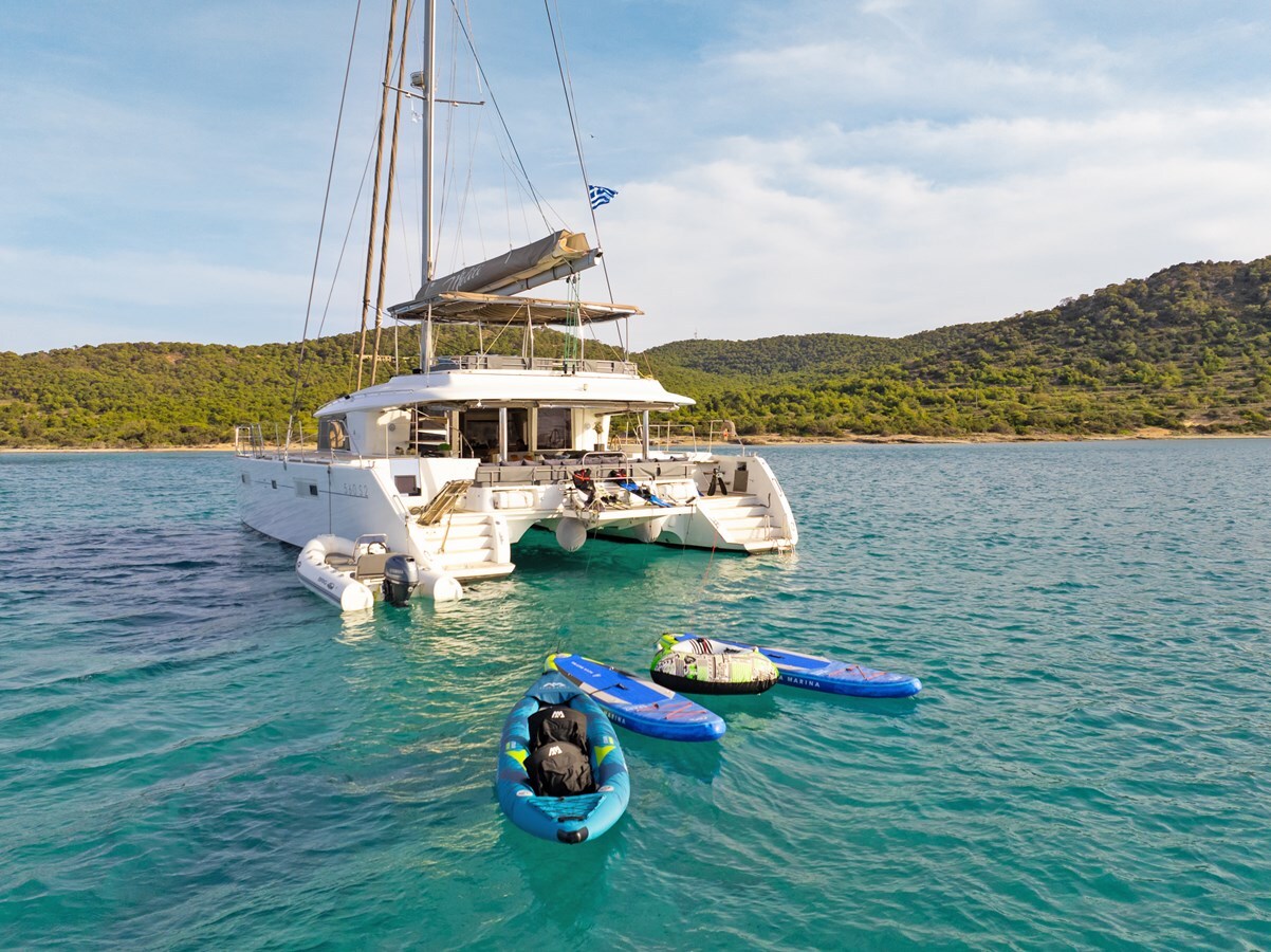 2014-lagoon-56-1-cbe7c6