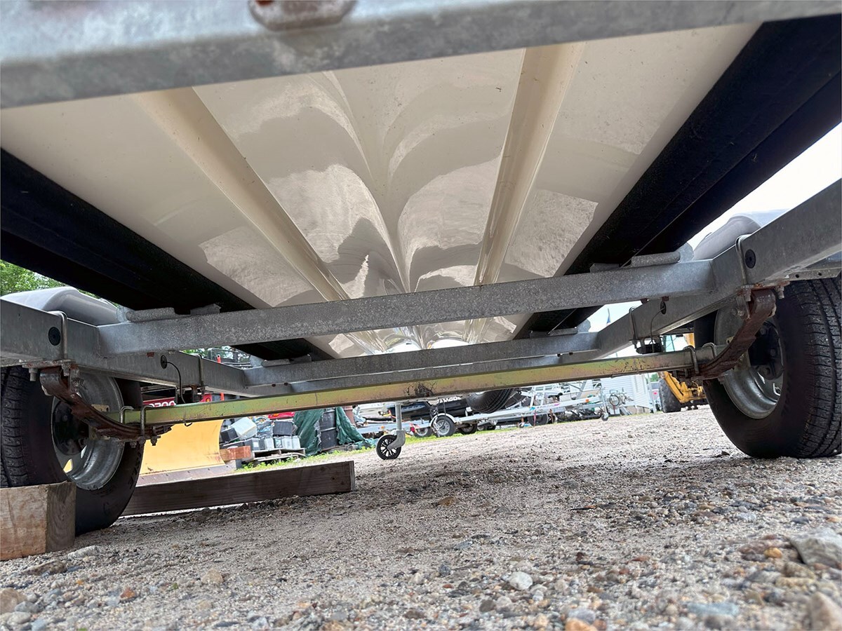 2014-mako-17-1-027673