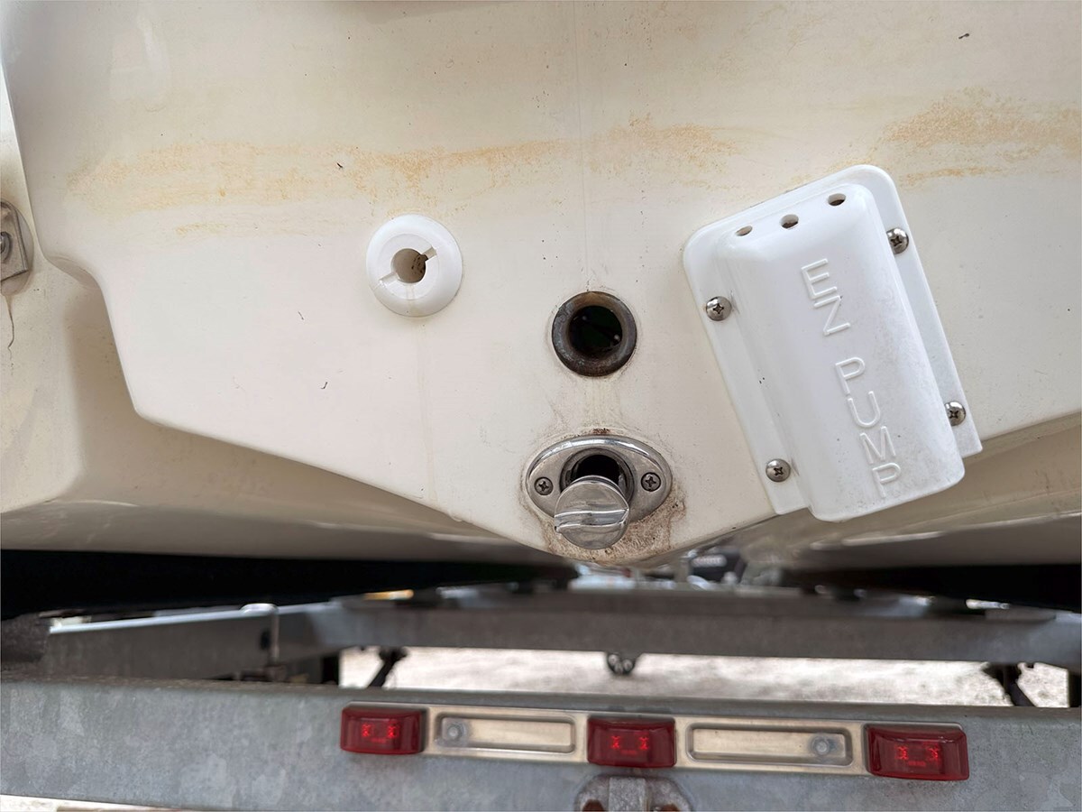 2014-mako-17-1-027673