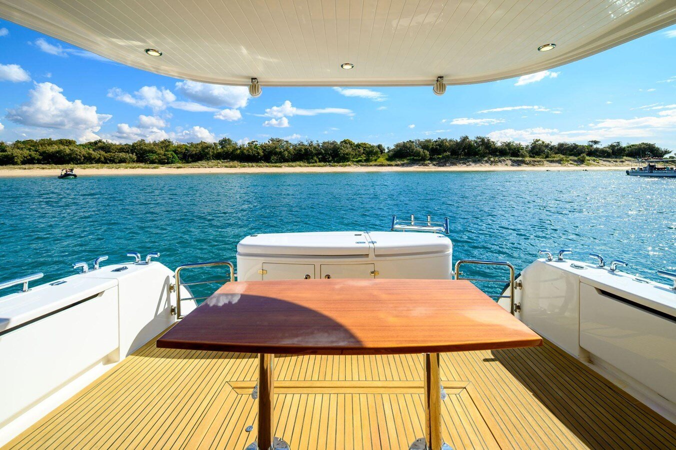 2014-maritimo-65-485bad