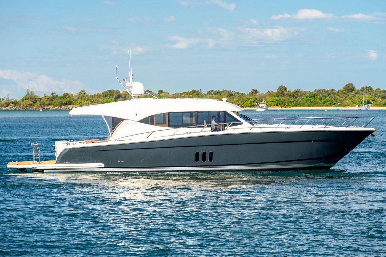 2014-maritimo-65-485bad