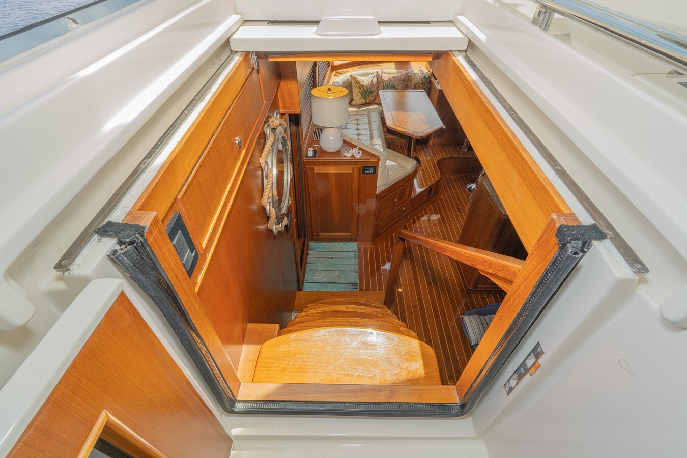 2014-marlow-yachts-67-8-43d519