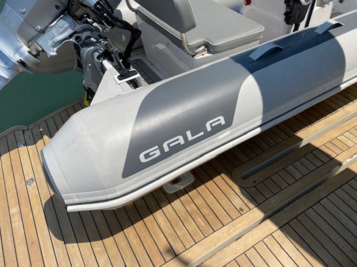 2014-marquis-63-71820e