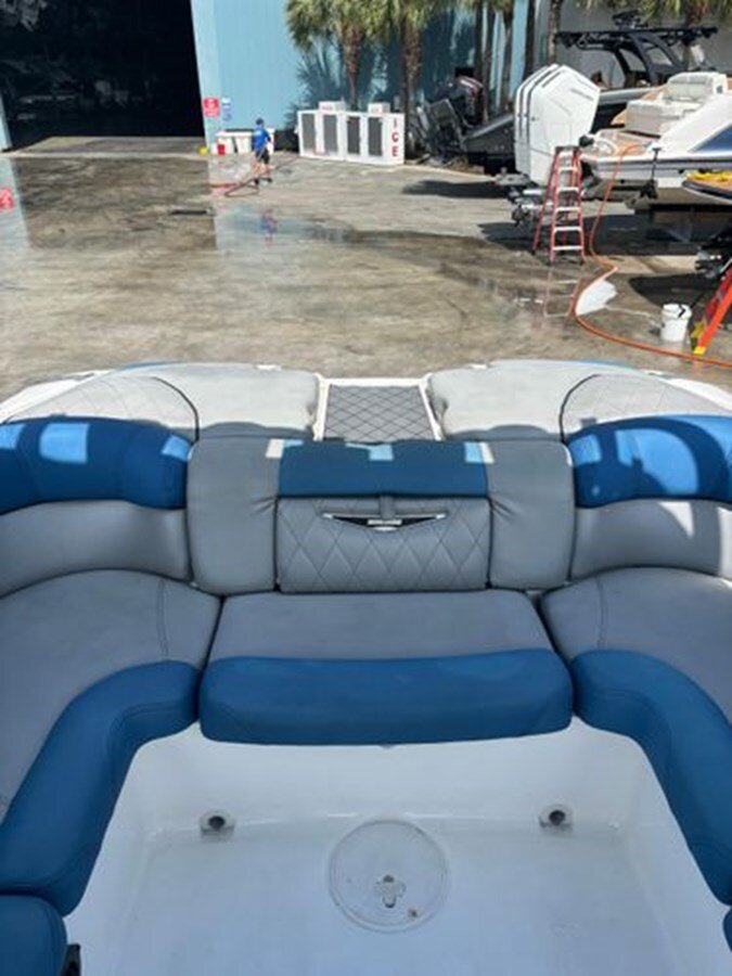 2014-mastercraft-25-5-2300d1