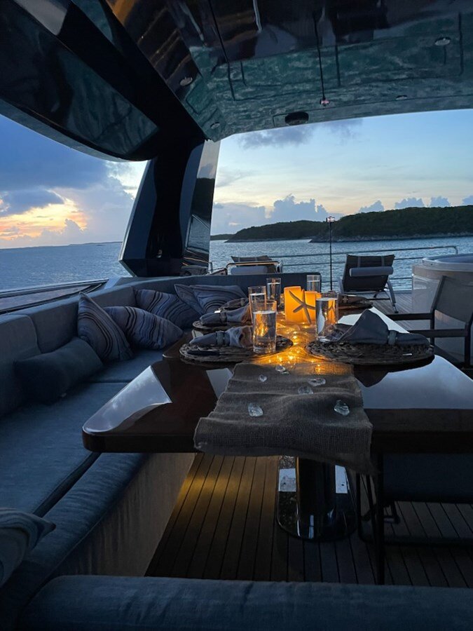 2014-monte-carlo-yachts-86-8aedcb