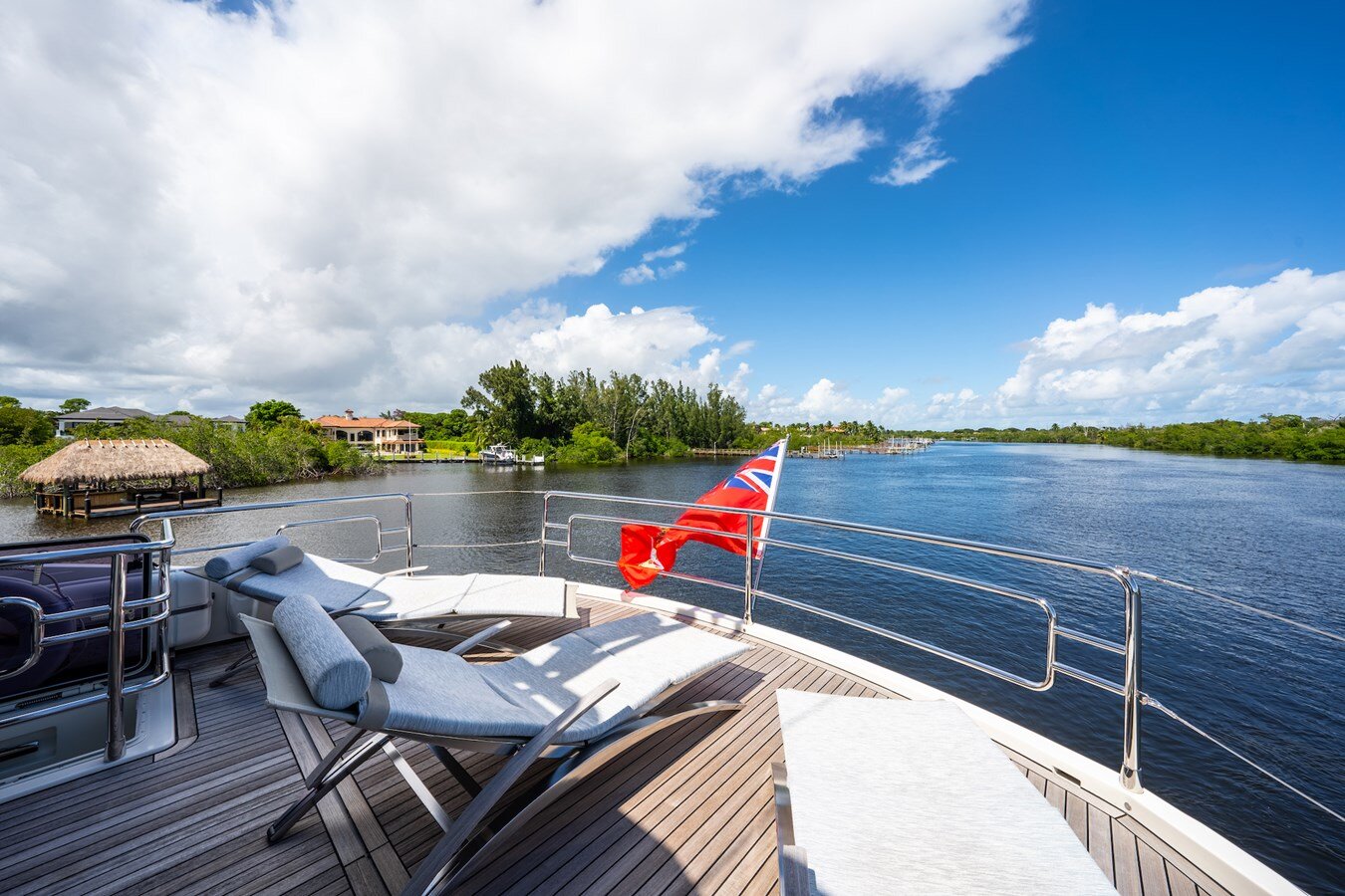 2014-monte-carlo-yachts-86-8aedcb