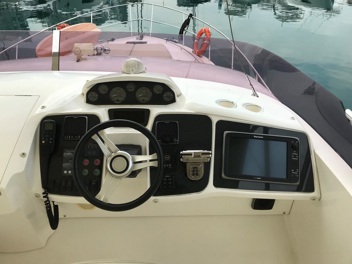 2014-princess-yachts-54-8-22f3cc