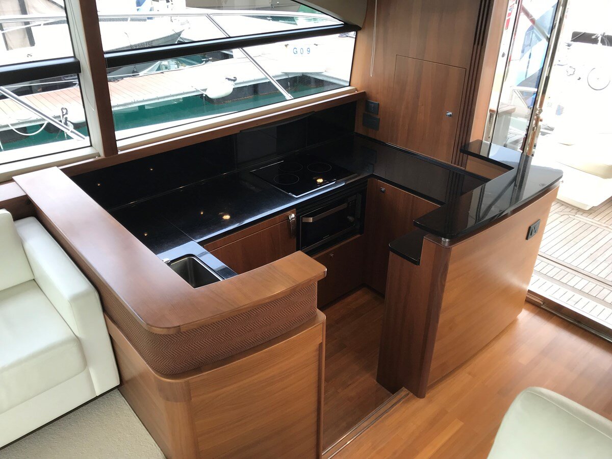 2014-princess-yachts-54-8-22f3cc