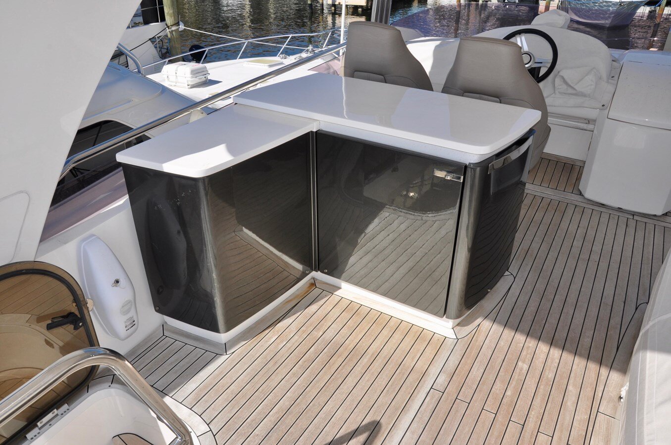 2014-princess-yachts-56-f890f5