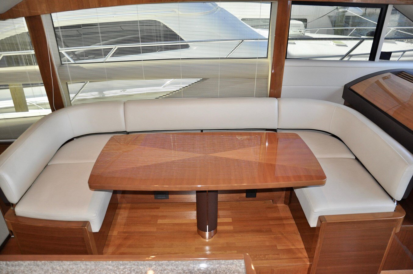 2014-princess-yachts-56-f890f5