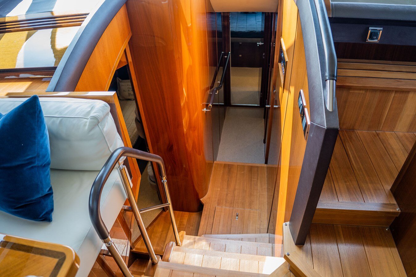 2014-princess-yachts-72-d4eef5