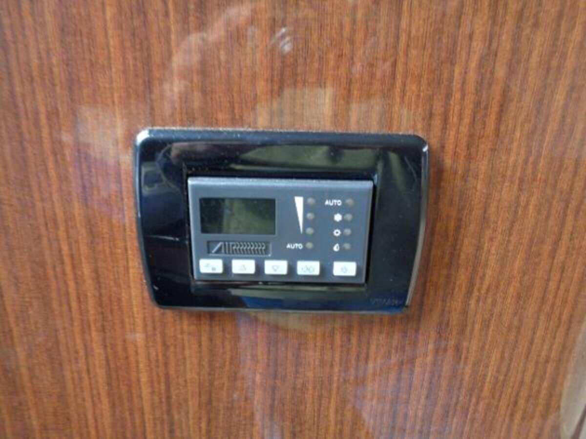 2014-regal-30-3-e44559