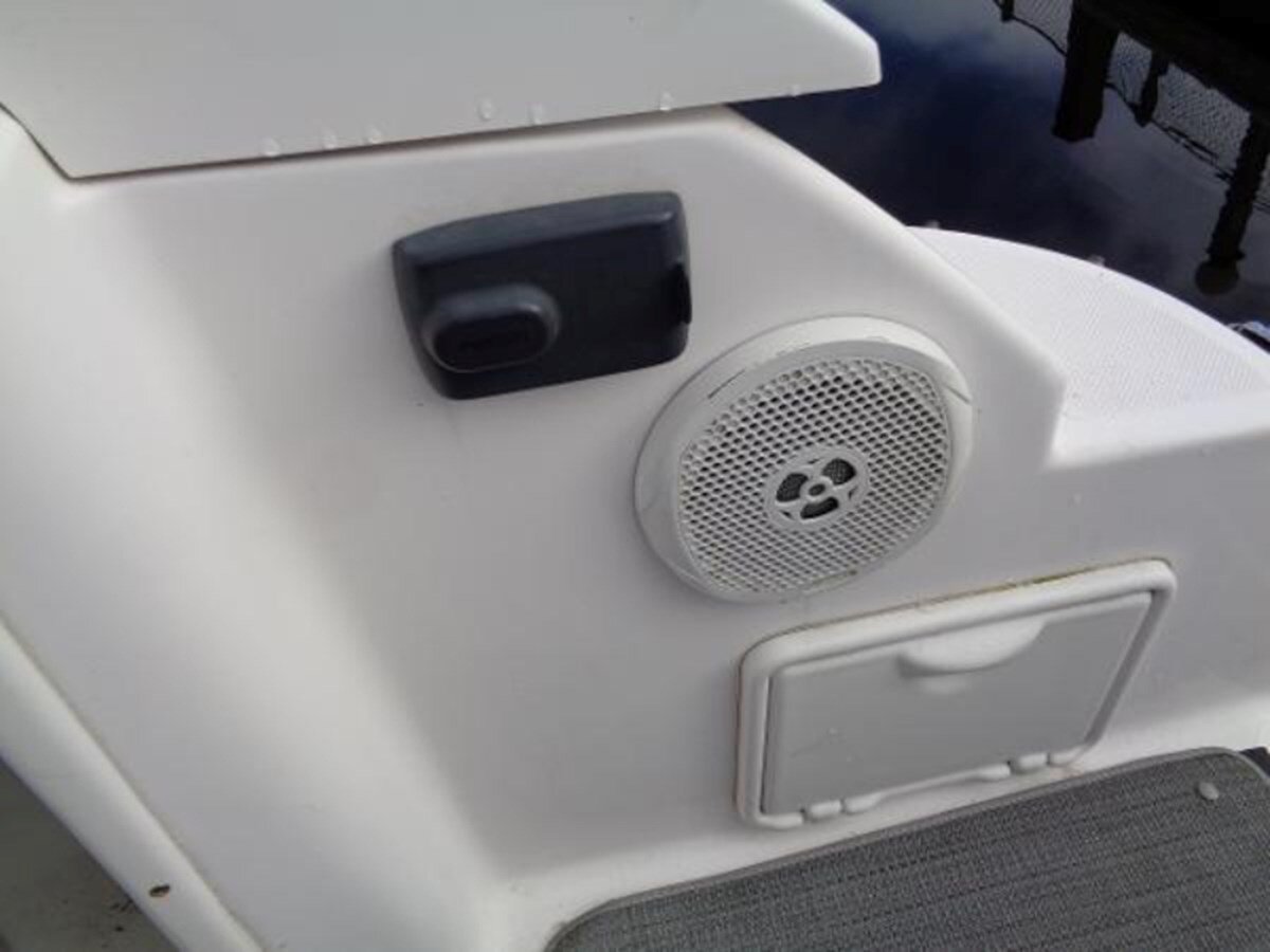 2014-regal-30-3-e44559