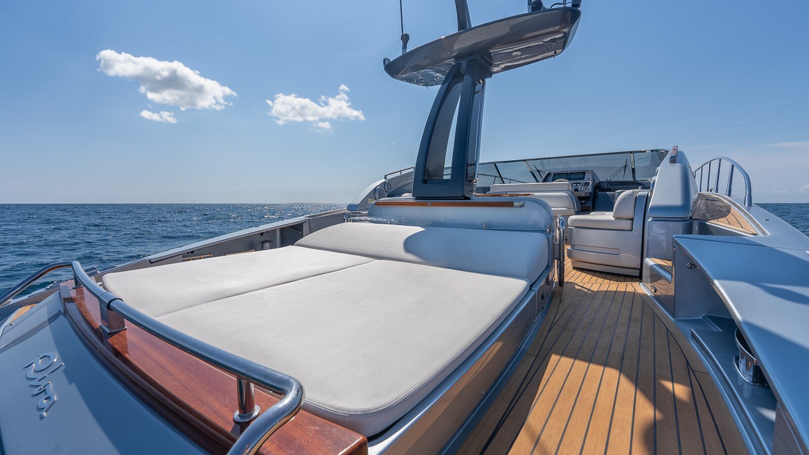 2014-riva-64-2-f2bbce