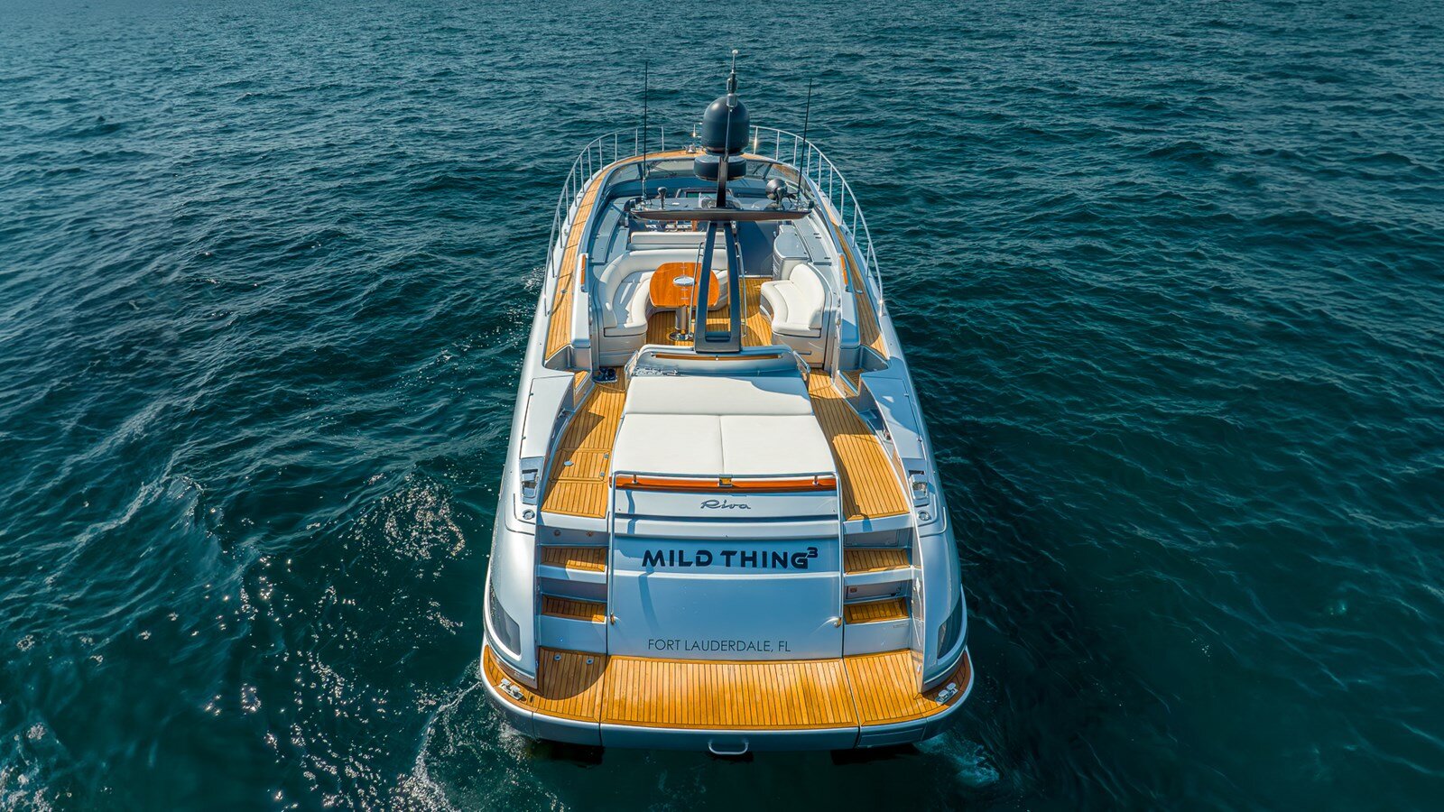 2014-riva-64-2-f2bbce