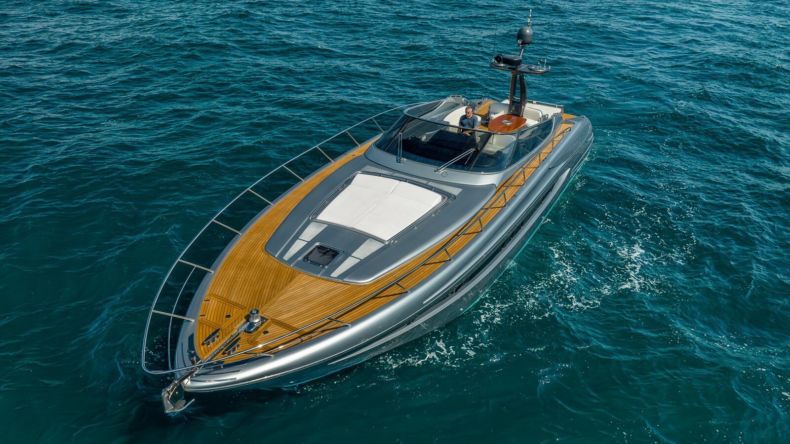 2014-riva-64-2-f2bbce