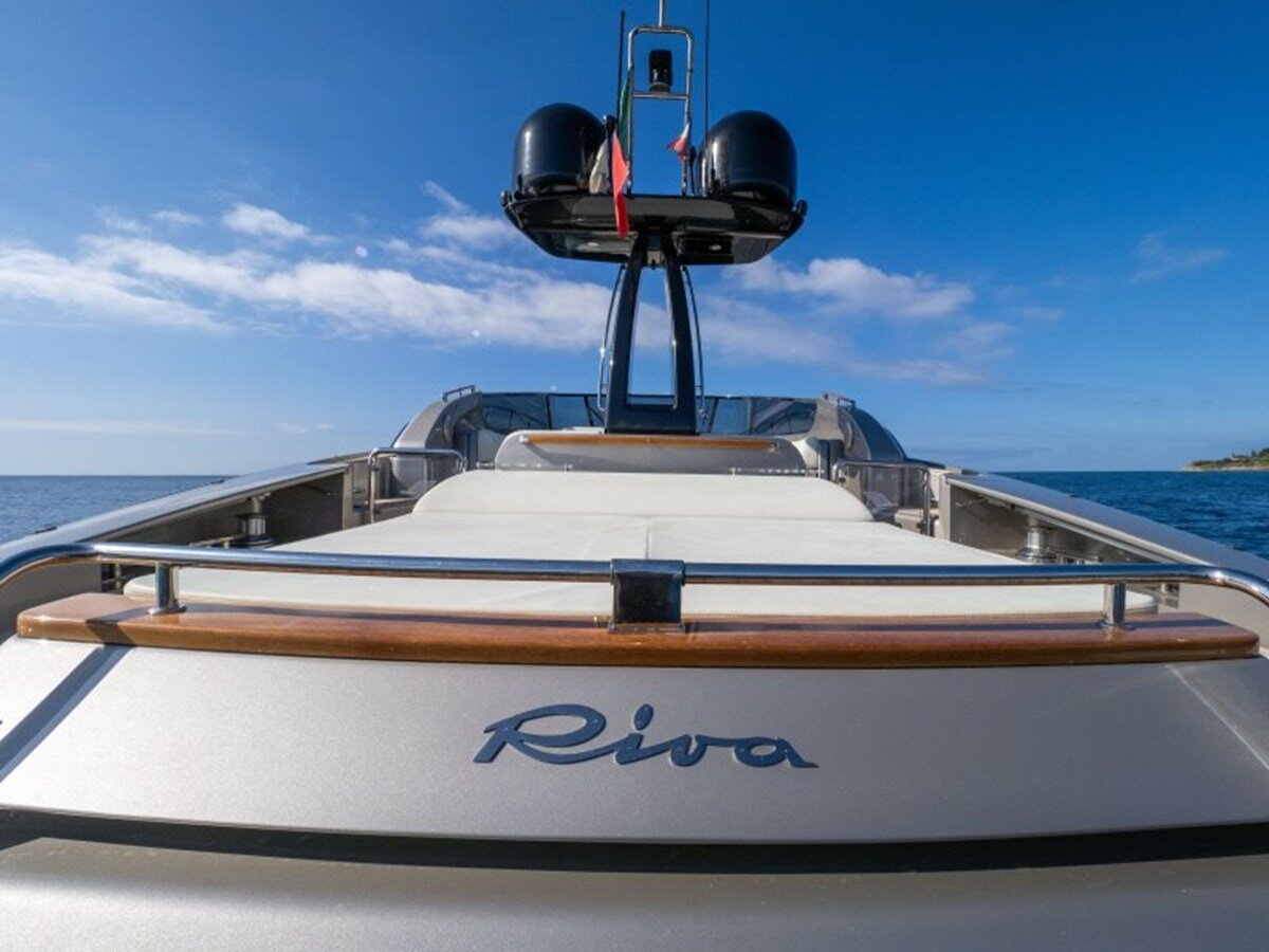 2014-riva-64-3-4e1909