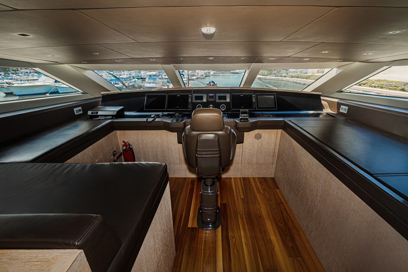 2014-sanlorenzo-105-7-c183e1