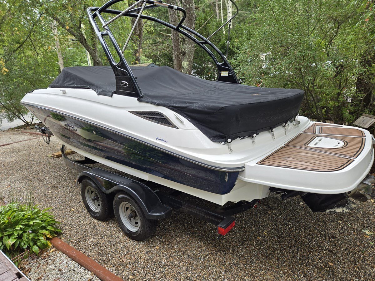 2014-sea-ray-22-c0340f