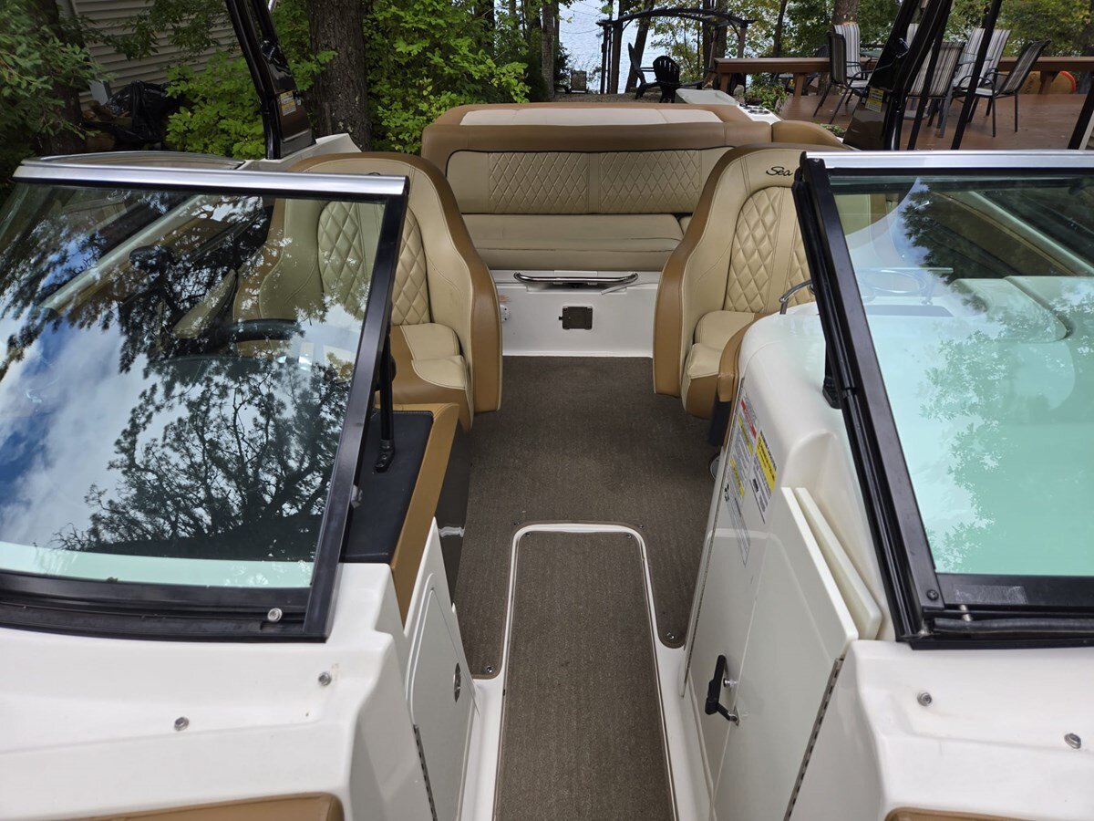 2014-sea-ray-22-c0340f