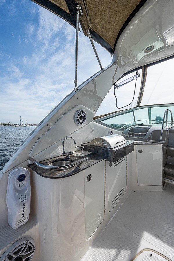 2014-sea-ray-33-4b861d