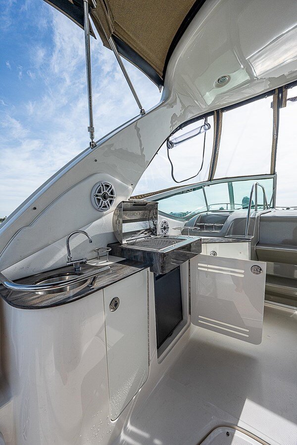 2014-sea-ray-33-4b861d