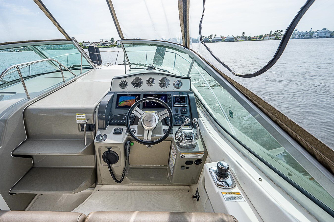 2014-sea-ray-33-4b861d