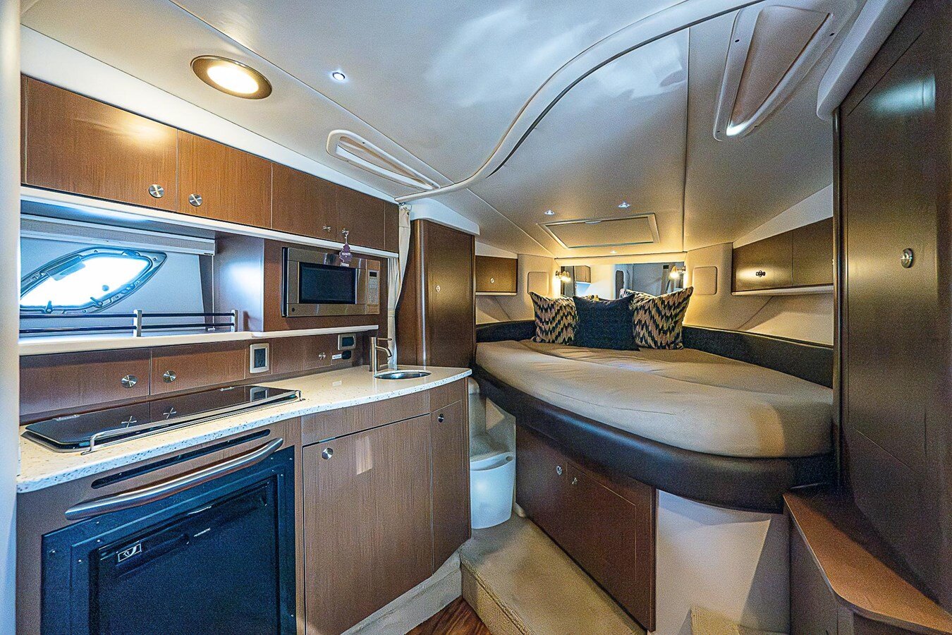 2014-sea-ray-33-4b861d