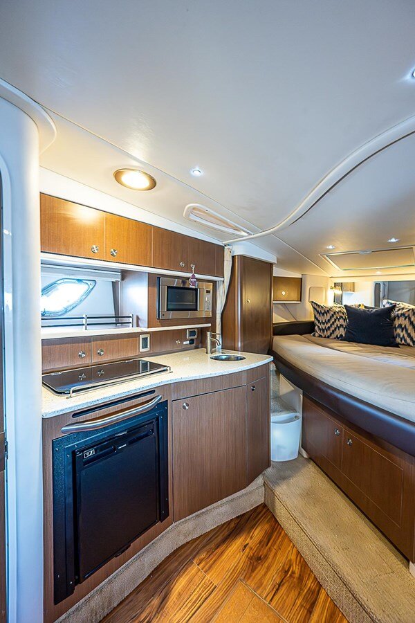 2014-sea-ray-33-4b861d