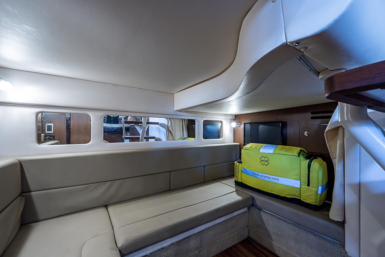 2014-sea-ray-33-4b861d