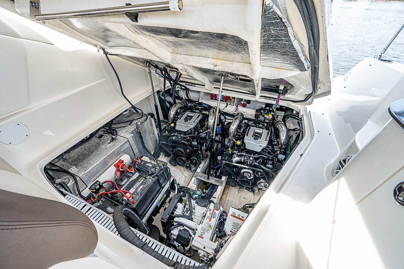 2014-sea-ray-33-4b861d