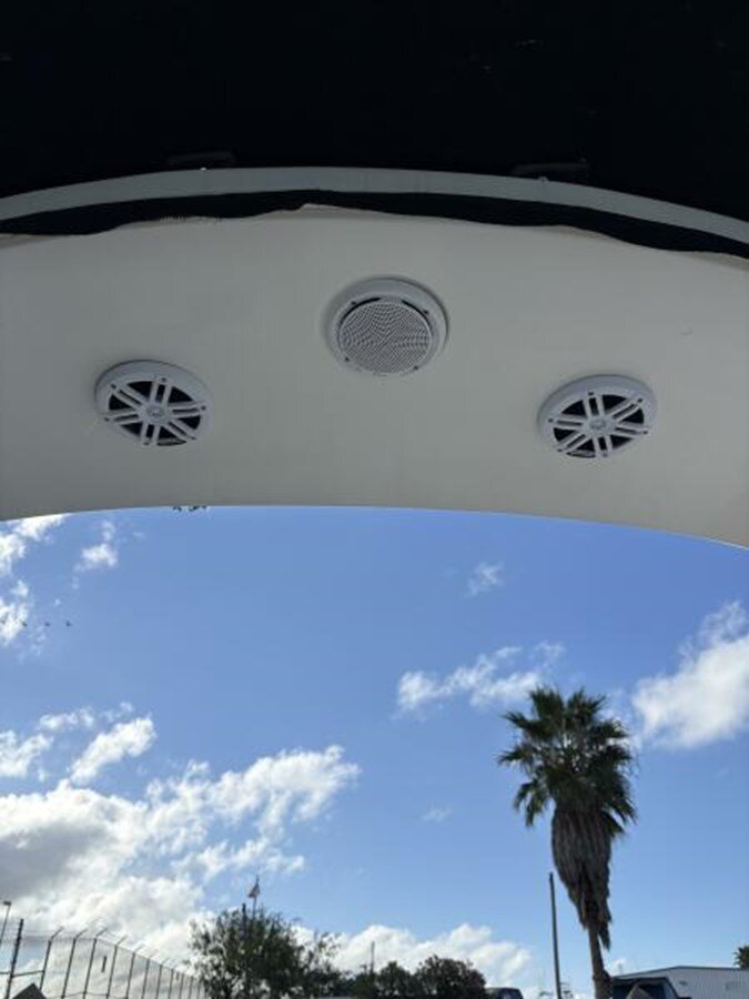 2014-sea-ray-37-4-cf05d7