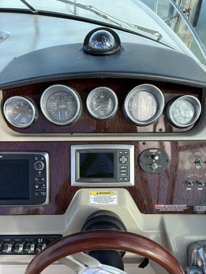 2014-sea-ray-37-4-cf05d7