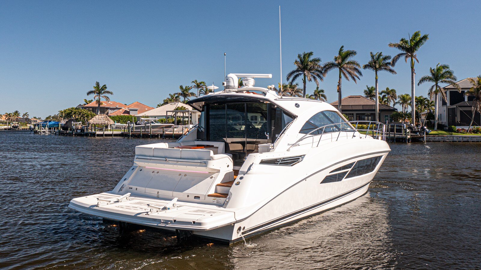 2014-sea-ray-51-937be1