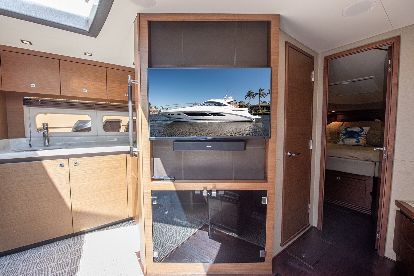 2014-sea-ray-51-937be1